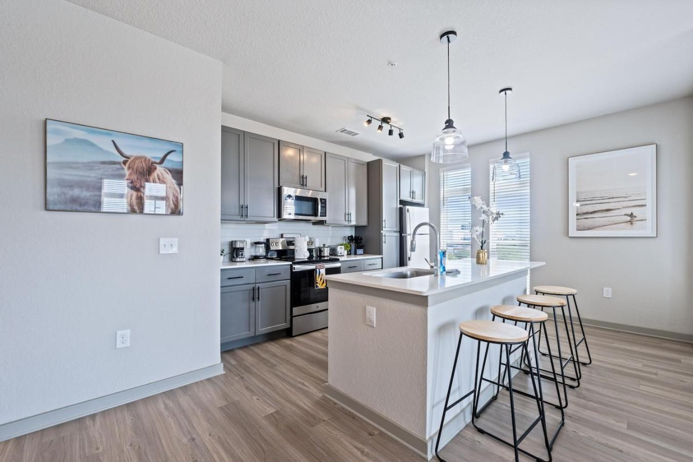 Central Avenue 2 Bed Mins From Tropicana Field Saint Petersburg Eksteriør billede